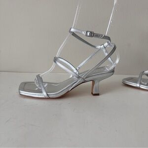 NEW Vince Callie Silver Leather Kitten Heels Strappy Women's Sandals, Sz 7.5M